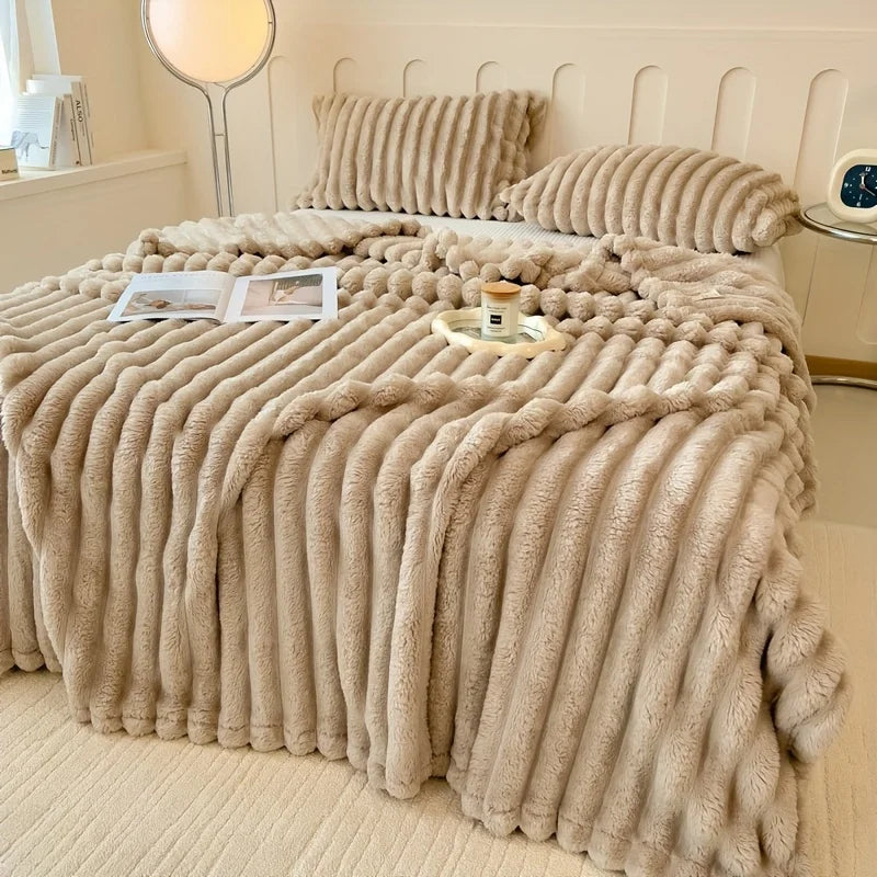 Marshmallow Blanket – Ultra-Soft Winter Fur Blanket