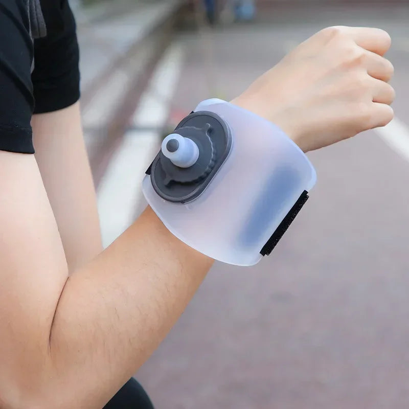 Hydra Band – The Wearable Water Bottle for Active Lifestyles